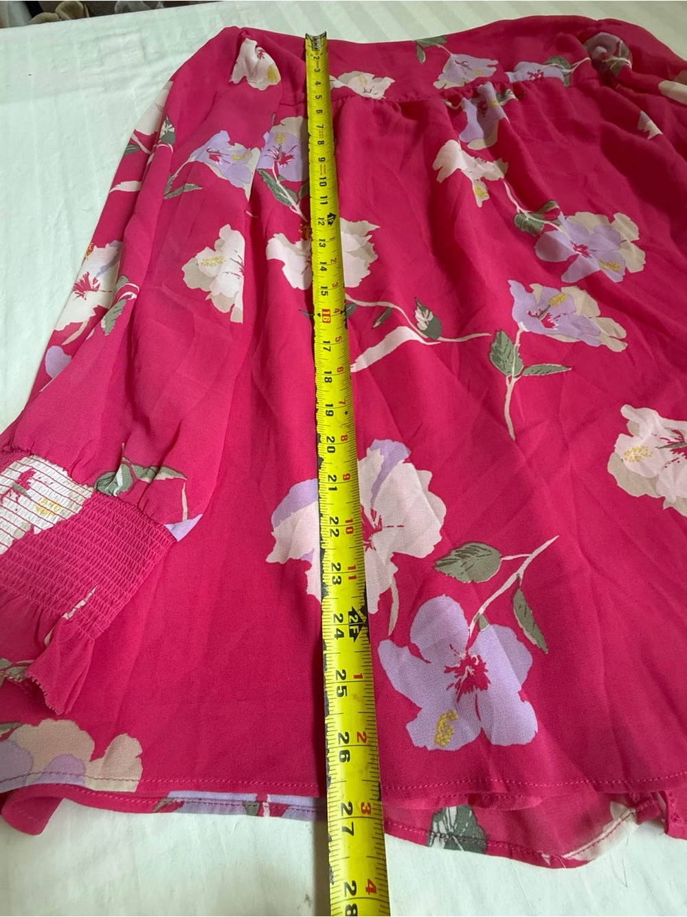 Belle Kim Gravel Fuchsia Floral Smocked Cuff V-Neck Blouse Plus Size 1X Tropical - Picture 6 of 8